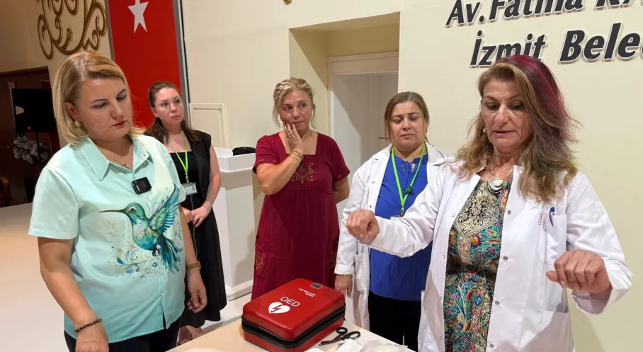 İzmit'te Hayat Kurtaran Hamle: ASELSAN Elektroşok Cihazları Devrede!