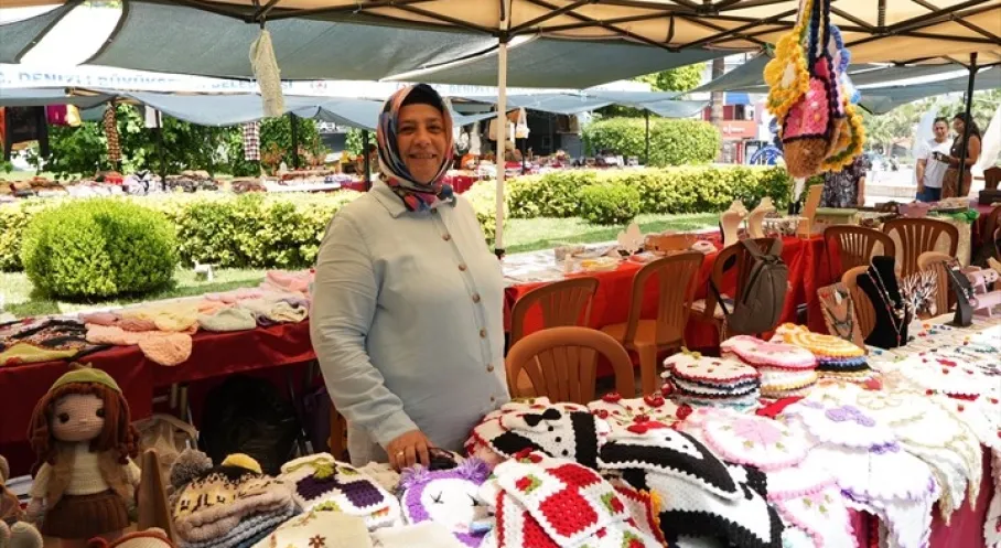 Denizli'de Kadınların El Emeği Pazarı Göz Dolduruyor!