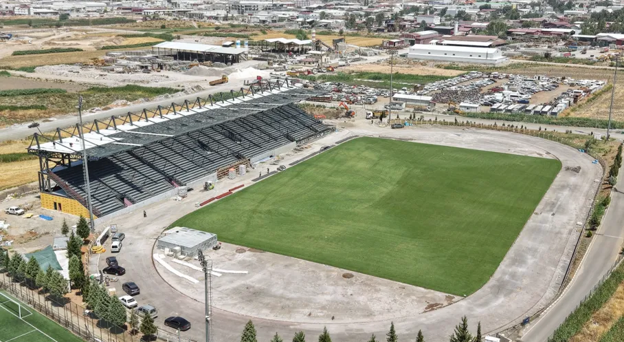 Kahramanmaraş'a Müjde! 4 Bin Kişilik Yeni Futbol Sahası Açılıyor!