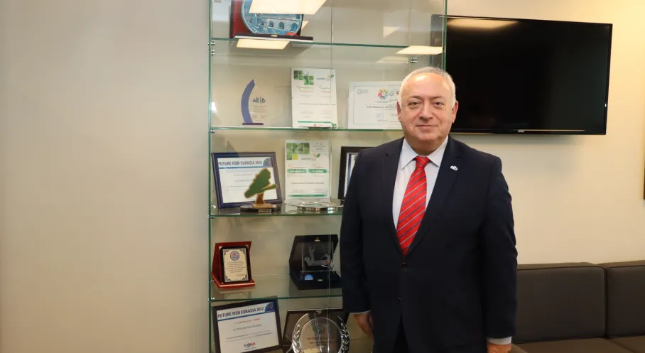 Kanatlı Sektöründen Çin'e Tavuk Ayağı İhracatı Çağrısı: 200 Milyon Dolar Beklentisi!