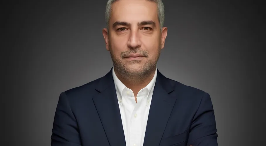 Kariyeriniz Hangi Mevsimde? Beyaz Yakanın Dört Mevsimi ile Profesyonel Yolculuğunuzu Keşfedin!