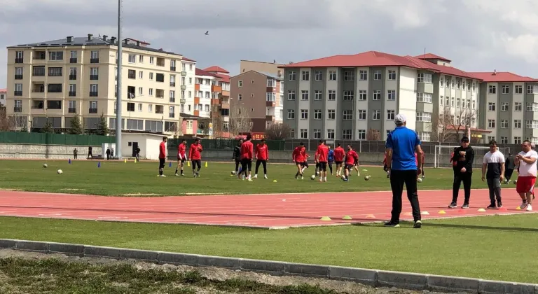 Kars 36 Spor-Gümüşhane Spor Maçı: Nefesler Tutuldu! Kritik Mücadele Yaklaşıyor
