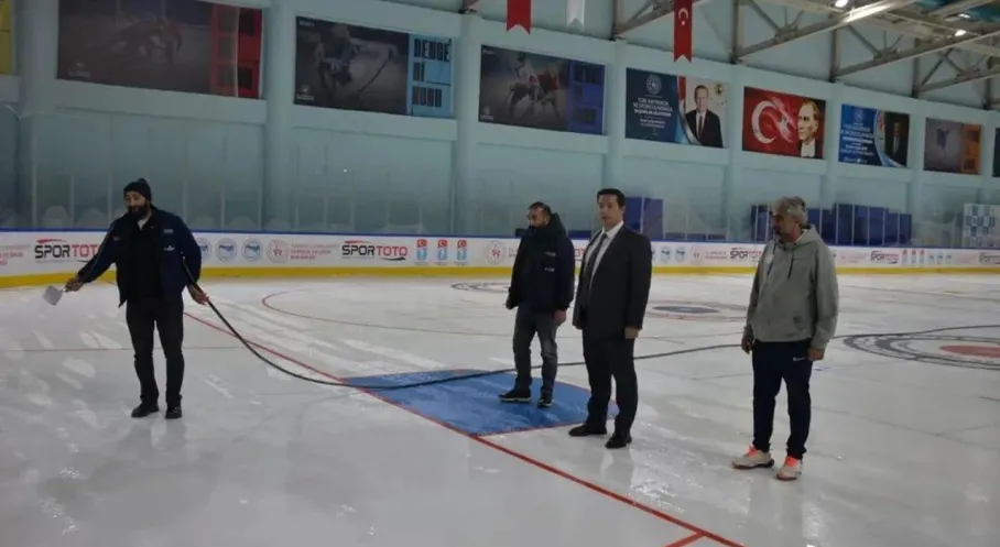Kars Buz Pisti Yenilendi: Kış Sporları Sezonuna Hazır!