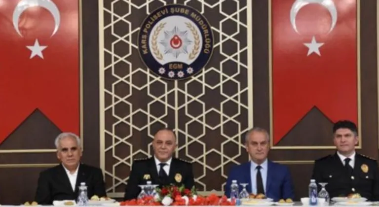Kars Emniyet Müdürü Saka, Emekli Emniyet Mensuplarıyla Buluştu