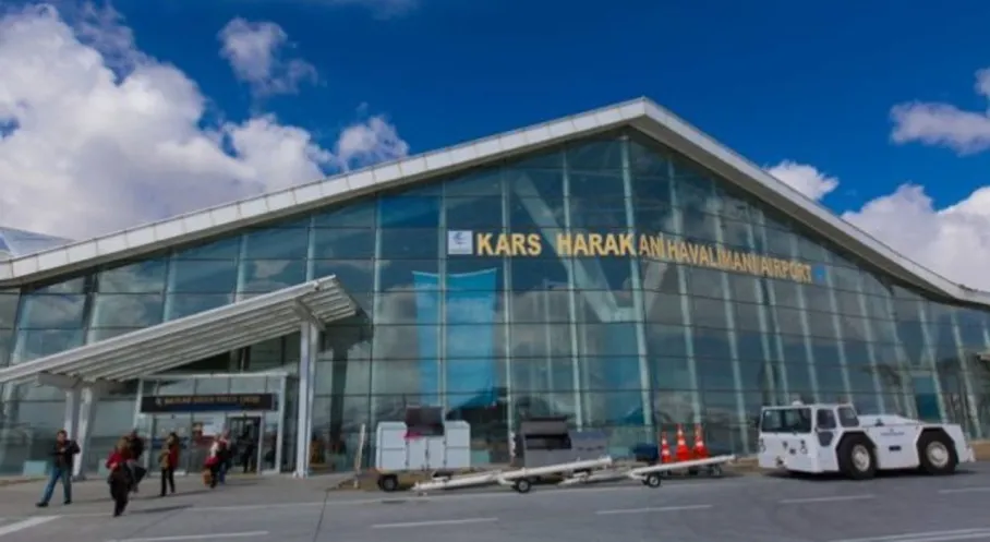 Kars Havalimanı Ağustos'ta Rekor Kırdı: 54 Bin Yolcuya Hizmet!