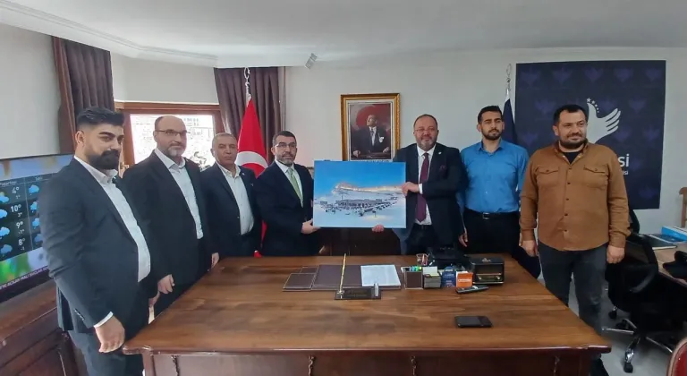 Kars Milletvekili Çalkın'dan Türkiye'nin Sesi Altınçağ Partisi'ne Ziyaret