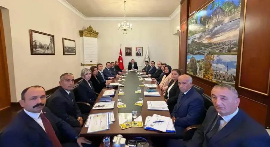 Kars Valiliği, sosyal yardımlar için toplantı gerçekleştirdi
