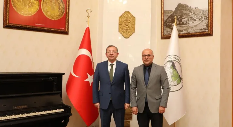 Kars Valisi Polat'tan Erzurum Vakıflar Bölge Müdürü Uslu'ya Ziyaret!