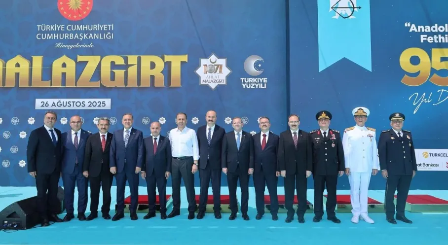 Kars Valisi Polat'tan Malazgirt Zaferi Mesajı: 954. Yıl Coşkusu!