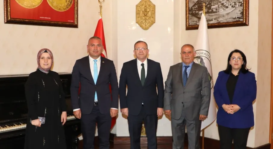 Kars Valisi Polat'tan SGK Heyetine Ziyaret: Sosyal Güvenlik Haftası Kutlaması!