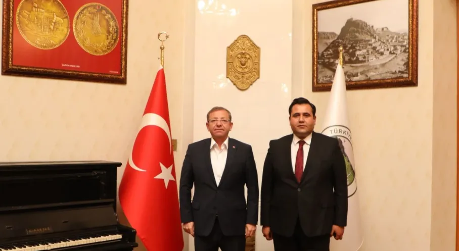 Kars Valisi Polat'tan Yeni Mülki İdare Amirlerine Kutlama Mesajı!