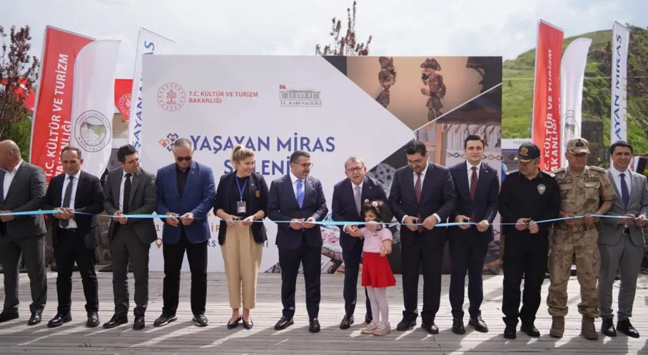 Kars Yaşayan Miras Şöleni Kapılarını Açtı: Binlerce Yıllık Kültür Mirası Canlanıyor!