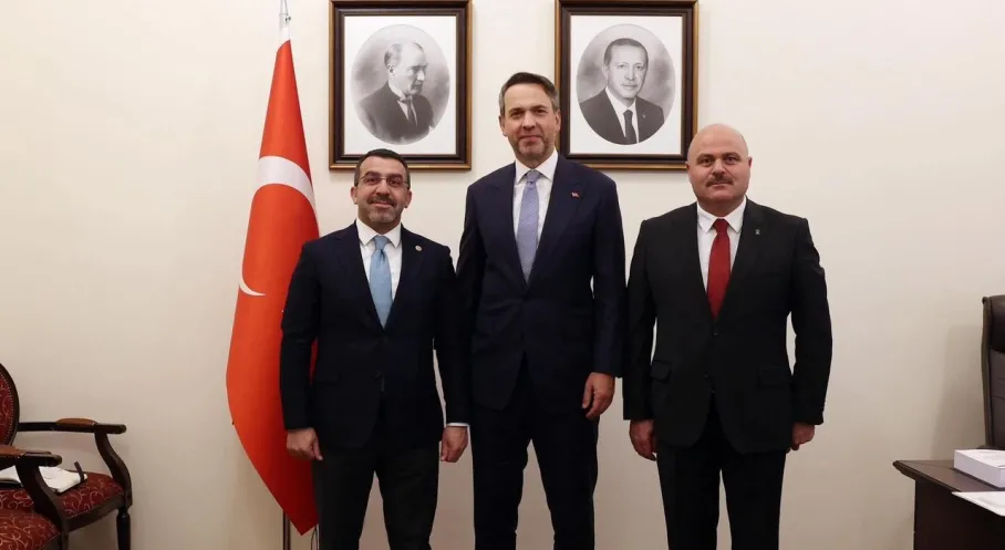 Kars'a Enerji Müjdesi mi? Bakan Bayraktar'dan Kritik Ziyaret!