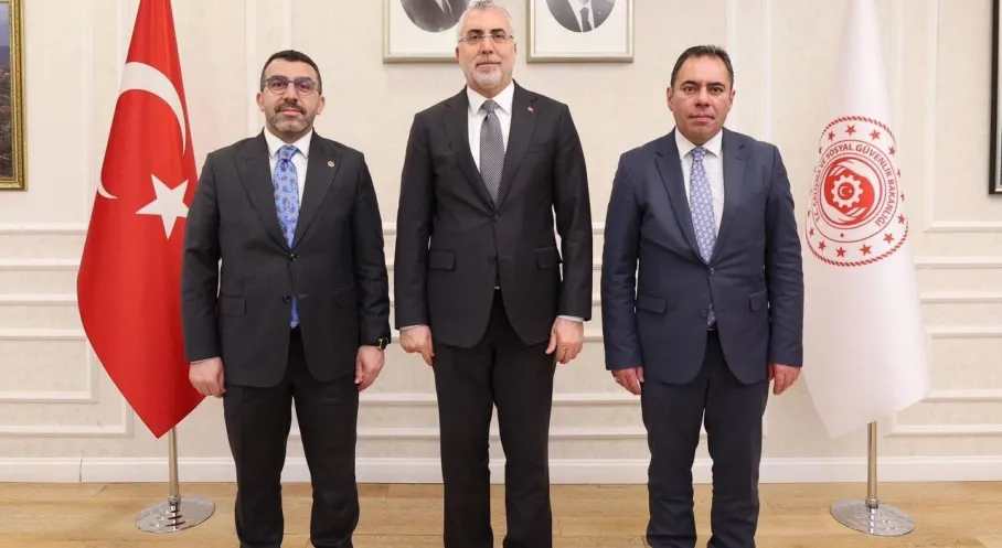 Kars'a Müjde! Vekil Çalkın ve Başkan Senger'den Bakan Işıkhan Ziyareti!