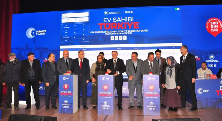 Kars'ta Binlerce Aileyi Ev Sahibi Yapan Büyük TOKİ Konut Kur'ası Çekildi: İşte Detaylar ve Kazananlar!