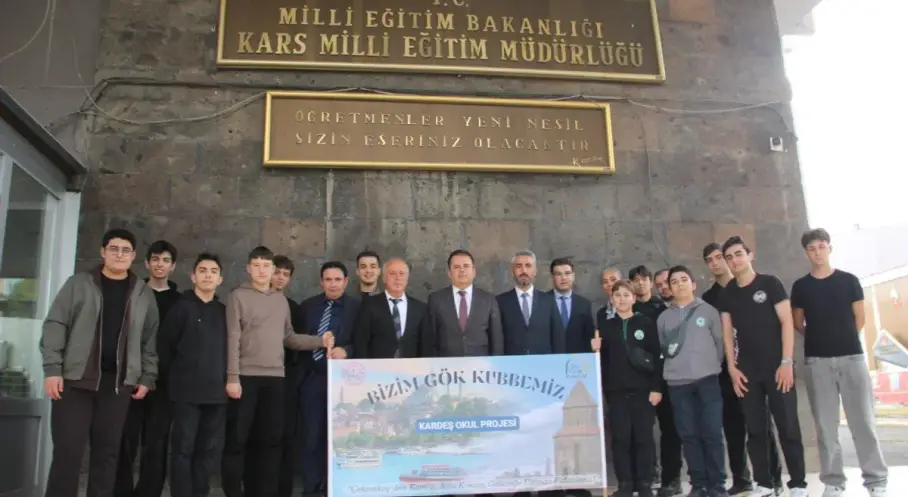Kars’ta “Bizim Gökkubbemiz” Kardeş Okul Projesi buluşması