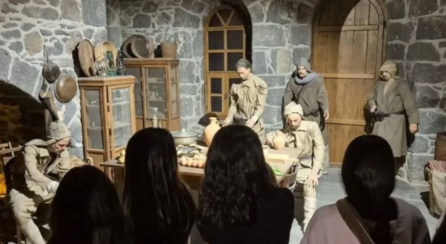 Kars'ta Çocuklar Tarih ve Kültürle Buluştu: Ani, Harp Müzesi ve Peynir Müzesi Gezisi!