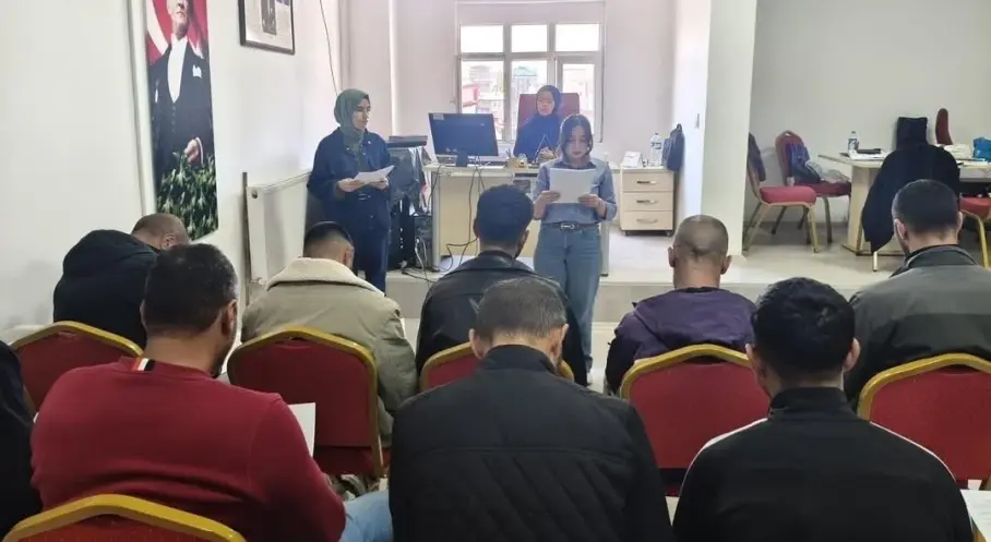 Kars’ta denetimli serbestlik yükümlülerine yönelik psikolojik danışma çalışması