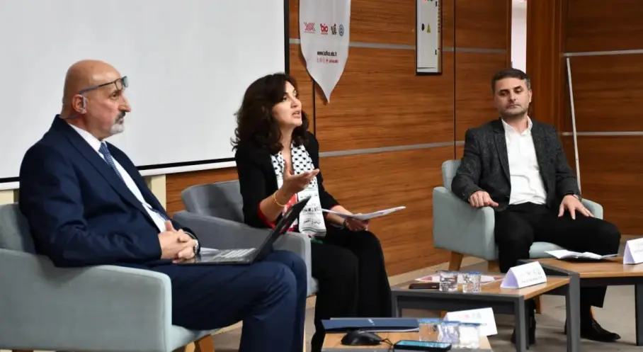 Kars’ta Gazze’de yükseköğretimin durumu ele alındı