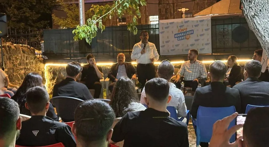 Kars'ta Gençlik Rüzgarı: Milletvekili Çalkın Gençlerle Buluştu!