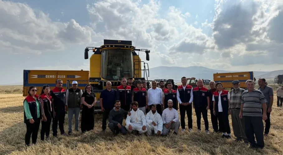 Kars'ta Hasat Sezonu Dualarla Başladı! Çiftçilere Müjde!
