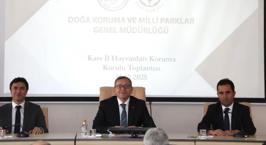 Kars'ta Hayvan Koruma Zirvesi: Vali Polat'tan İşbirliği Çağrısı!