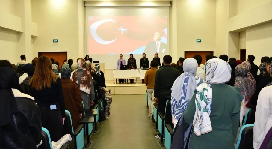 Kars'ta Kadına Şiddet Paneli: Tarihi ve Kültürel Boyutlarıyla Ele Alındı!