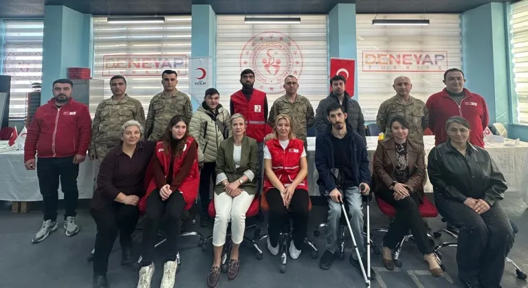 Kars'ta Kızılay'dan Engelsiz Yaşam Eğitimi: Toplumsal Farkındalık Artıyor!