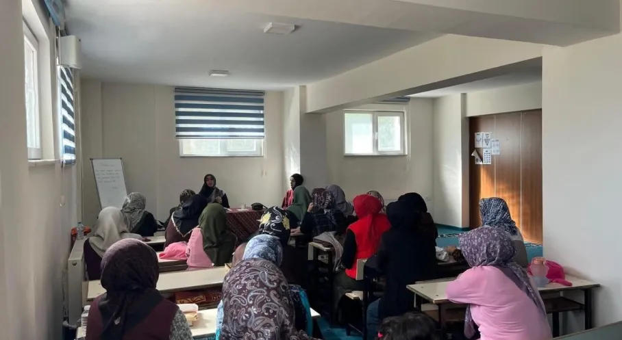 Kars'ta Kur'an Kurslarında Çevre ve Mahremiyet Bilinci Aşısı!