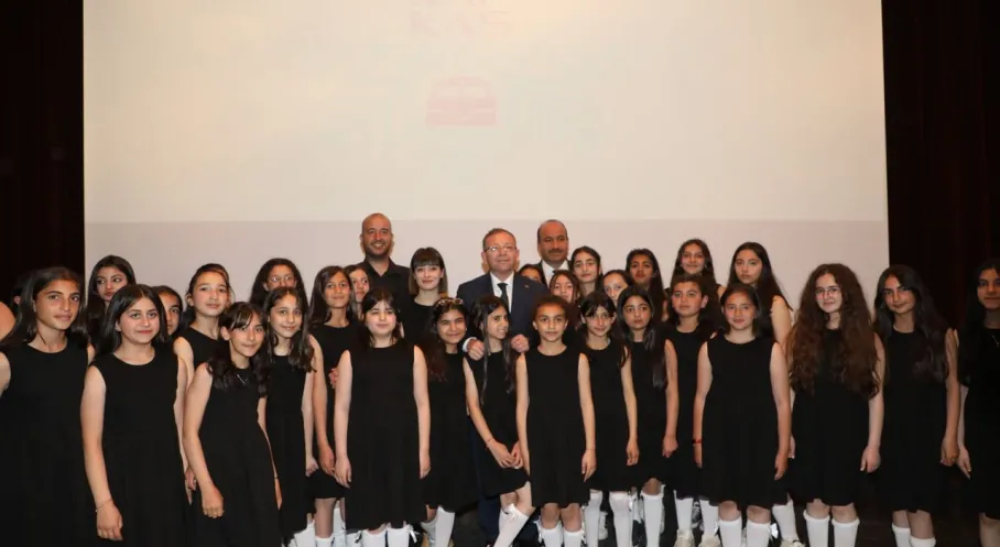 Kars'ta Rekor Okuma: KAFKAS Projesiyle Kitaplar Konuştu!