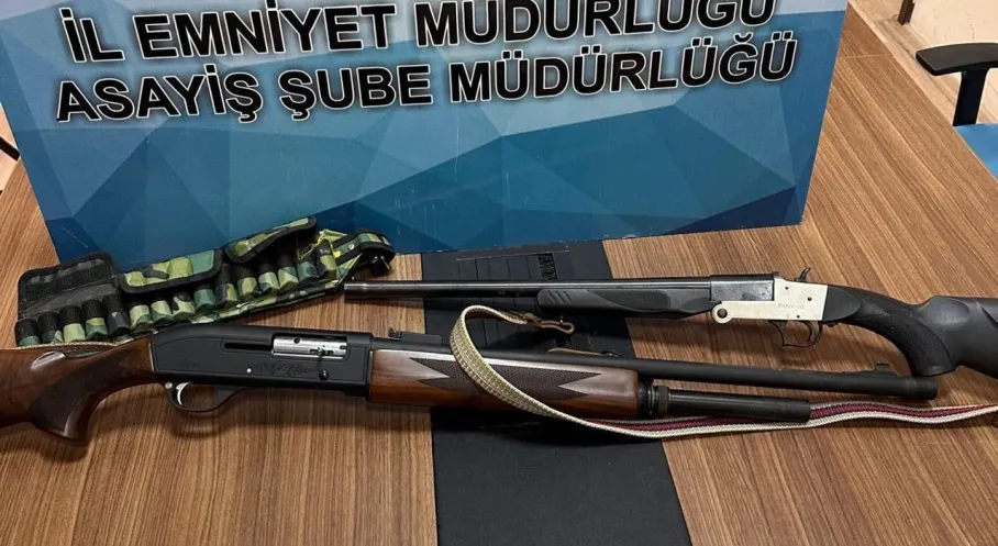 Kars'ta Şok Baskın! Silah ve Mühimmat Deposuna Operasyon