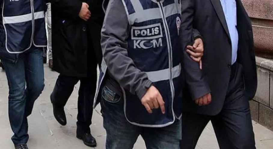 Kars'ta Tefeci ve Dolandırıcılık Operasyonu! Çok Sayıda Gözaltı
