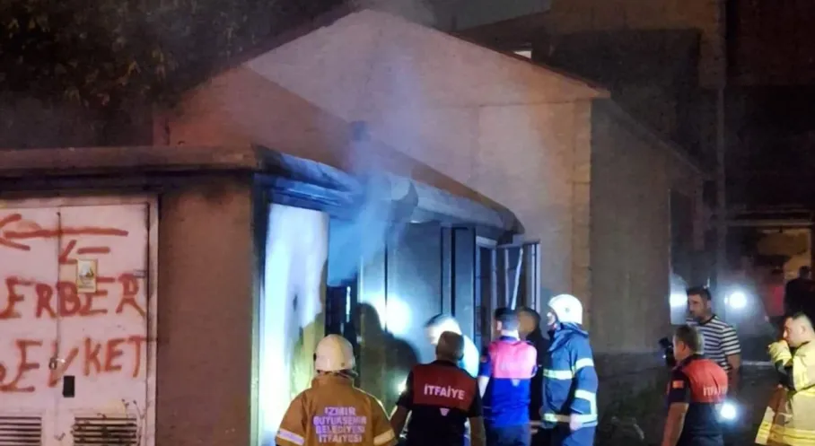 Kars'ta Trafoda Büyük Patlama! 3 Yaralı, Aras EDAŞ Çalışanları da Etkilendi