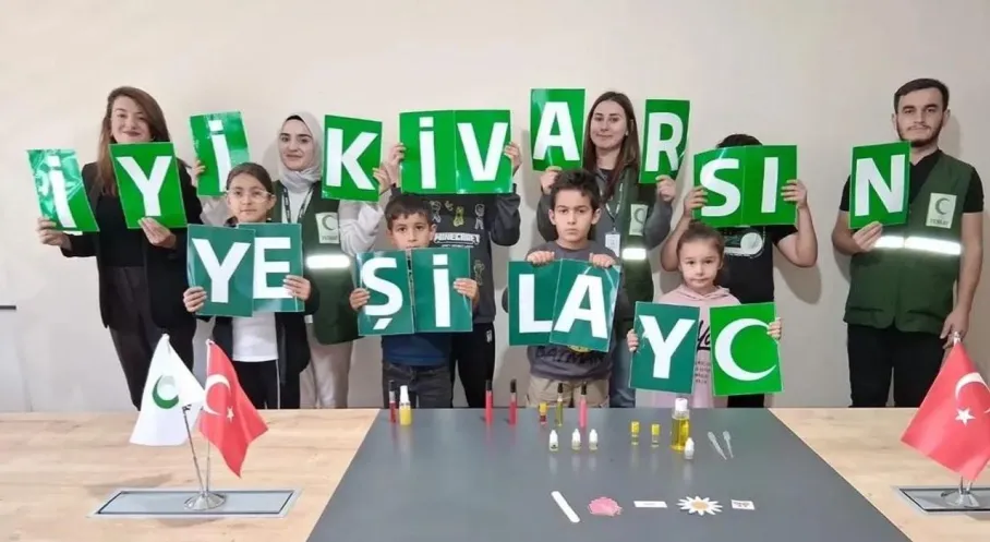 Kars'ta Yeşilay'dan Çocuklara Özel 'Koku Atölyesi'!