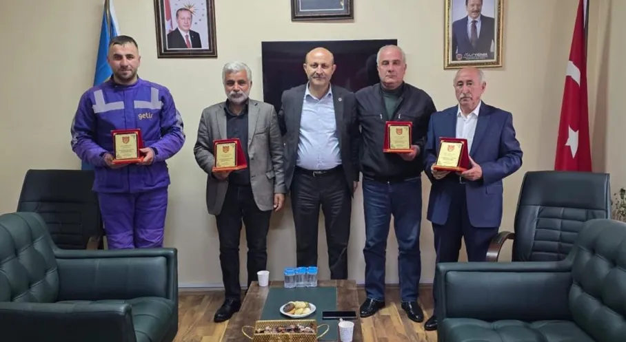 Kars'ta Yılın Şoförleri Onurlandırıldı: Trafik Güvenliği Vurgusu