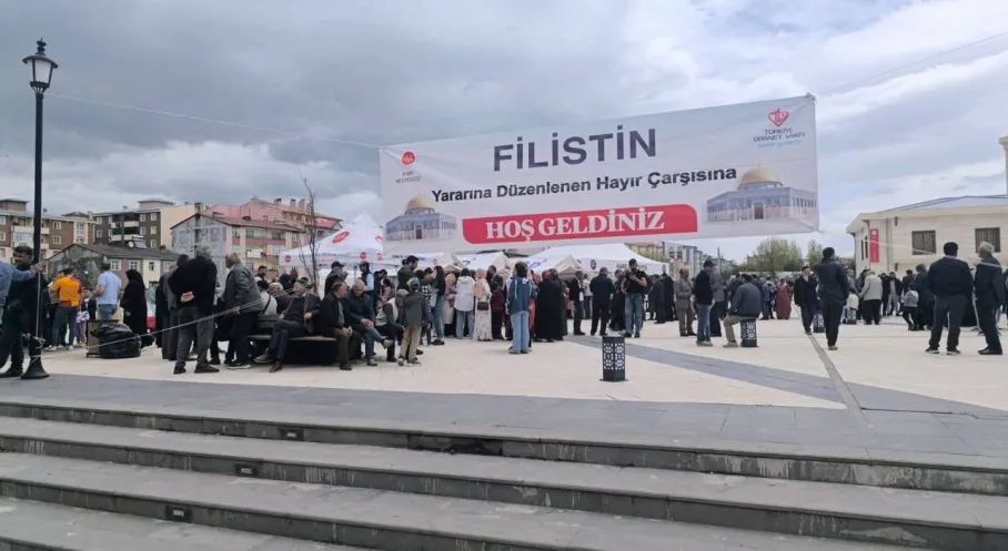 Kars'tan Gazze'ye Umut Eli: Hayır Çarşısı Açıldı!