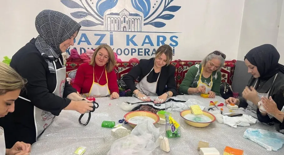 Kars'tan Keçe Devrimi! Kadın Kooperatifi Geleneksel Sanatla Güçleniyor