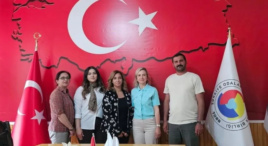 Kars'tan Kızılay'a Anlamlı Destek: Kadın Girişimcilerden Kurban Bağışı!