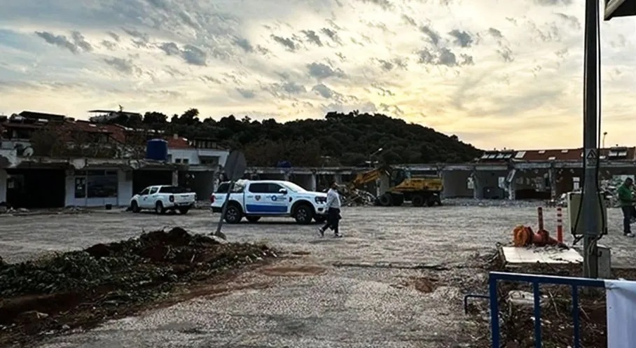 Kaş'ta Devrim! Eski Otogar Yıkıldı, Yerine Ne Yapılacak? İşte Detaylar!