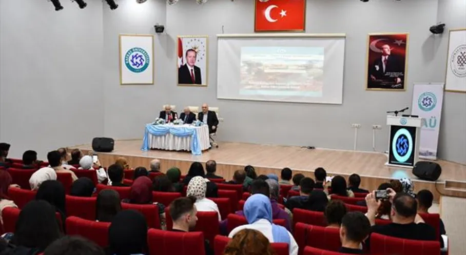 KAÜ'de Türkiye-Gürcistan İlişkileri Masaya Yatırıldı! İşte Detaylar