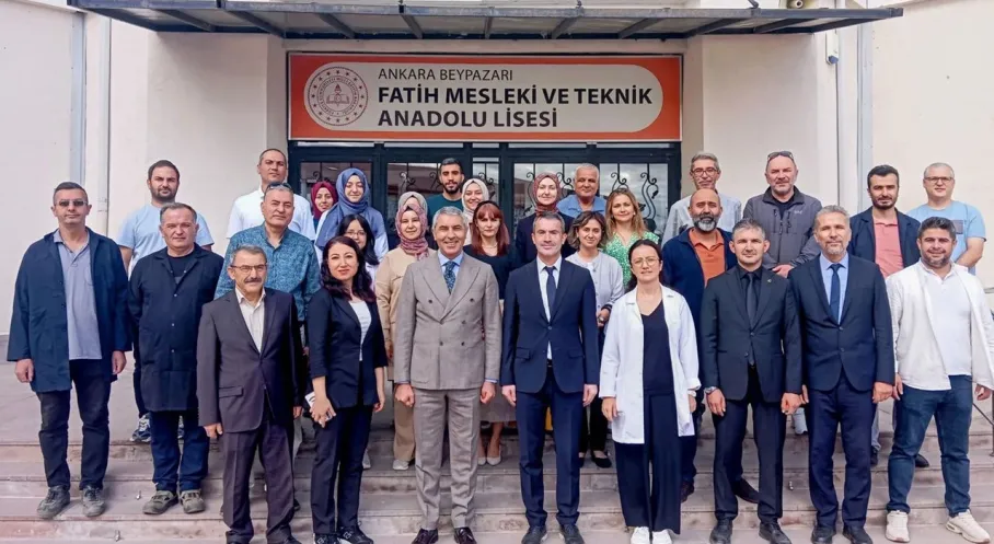 Kaymakam Coşkun'dan Fatih M. ve T. Anadolu Lisesi'ne Sürpriz Ziyaret!