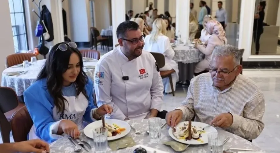 Kayseri Mutfağı Sosyal Medya Fenomenleriyle Coştu! Büyükşehir'den Gastronomi Hamlesi