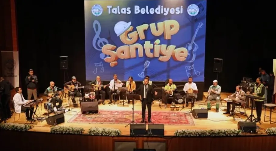 Kayseri Talas'ta Yaz Akşamları Coşkusu: Konserler ve Sinema Şöleni!