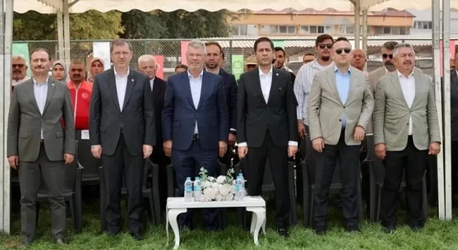 Kayseri'den Turhal'a Güreş Coşkusu! 17. Geleneksel Karakucak Güreşleri Nefesleri Kesti