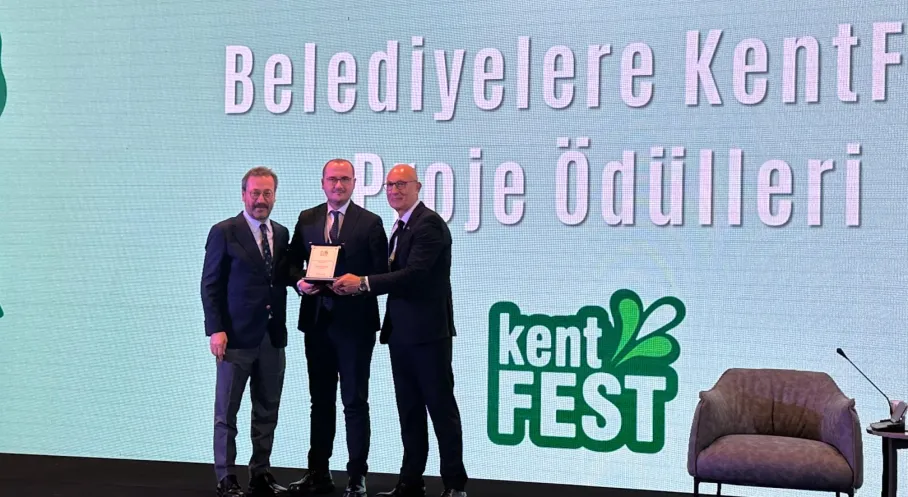 Kayseri'den Tarihi Dönüşüm Hamlesi! Büyükşehir'e Büyük Ödül