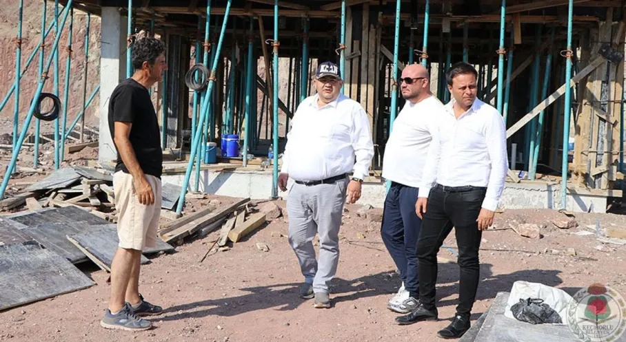 Keçiborlu Spor Yatırımlarıyla Yükseliyor: Yeni Stad ve Fitness Salonu Müjdesi!