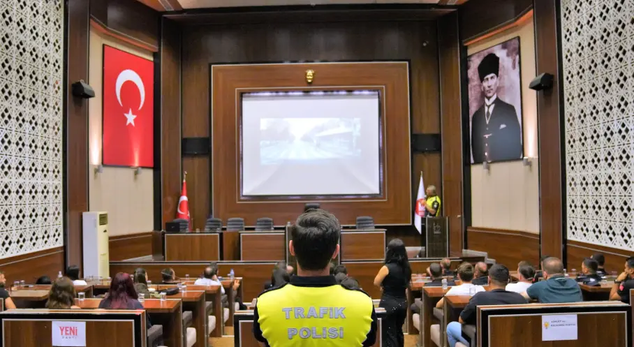 Keçiören Belediyesi Personeline Trafik Güvenliği Eğitimi