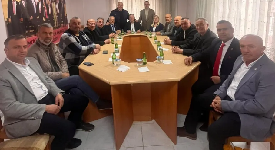 Keşan'da Güçlü İş Birliği: Muhtarlar ve Esnaf Odaları Geleceği Masaya Yatırdı!