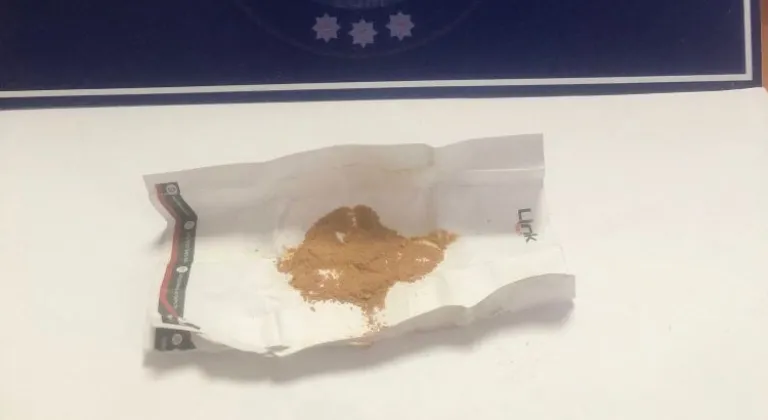 Keşan'da Uyuşturucu Operasyonları: İki Kişi Yakalandı