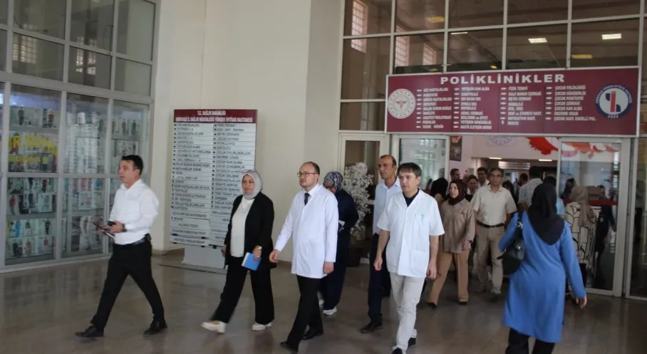 Kırıkkale Başhekimi Varol Sahada! Hastane Ziyaretleri ile Yönetimde Yeni Dönem